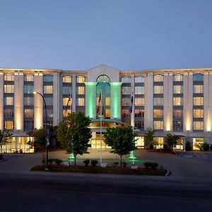 Holiday Inn & Suites Montreal Airport By Ihg